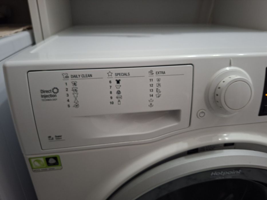 Masina de spalat rufe Hotpoint Ariston RSG 825J