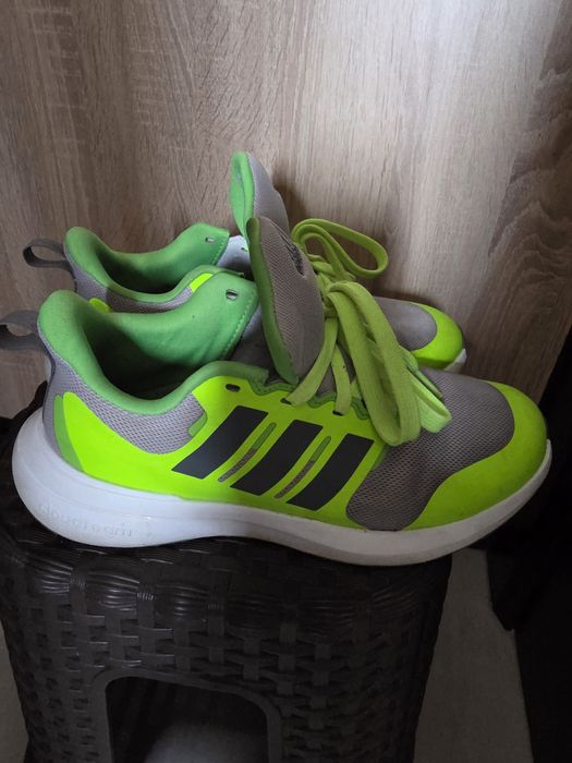 Adidas маратонки 38 размер!
