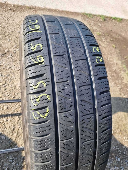 Anvelopa Iarna 235/65 R16C PIRELLI Carrier Winter MO-V 118/116R