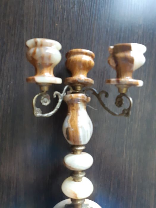 Продам подсвечник из натуральных камней, Оникс.