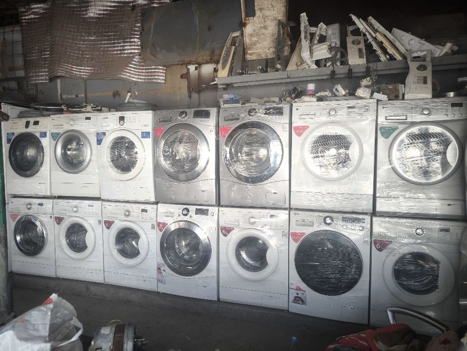 Стиральная машинка в хорошем состоянии есть гарантия я сам мастер