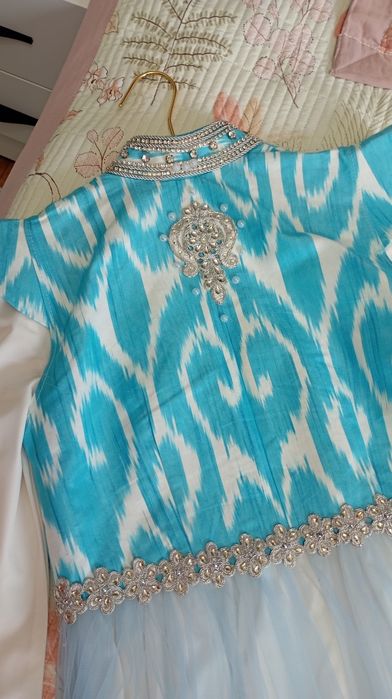 Келин сарполик кийим