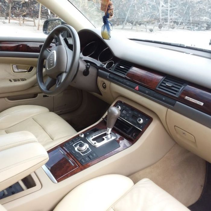 Dezmembrari  Audi A8 (4E)  2002  > 2010 4.2 TDI quattro Motorina