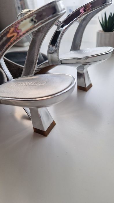 Елегантни обувки