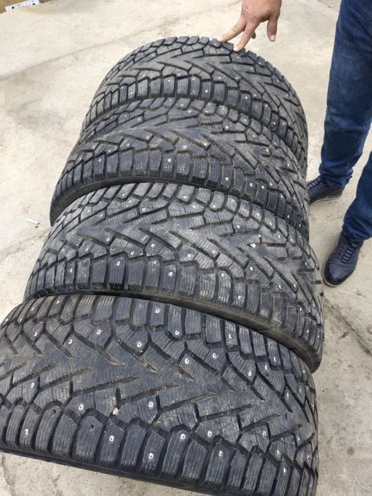 Продается шины 275*45 R 21