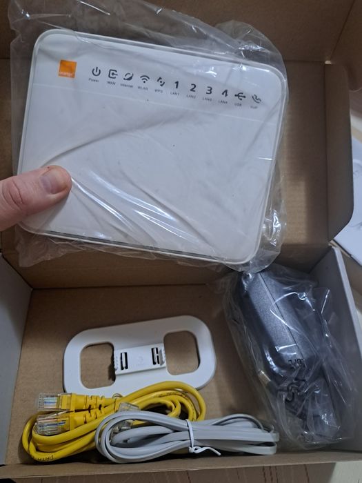 Internet box 100