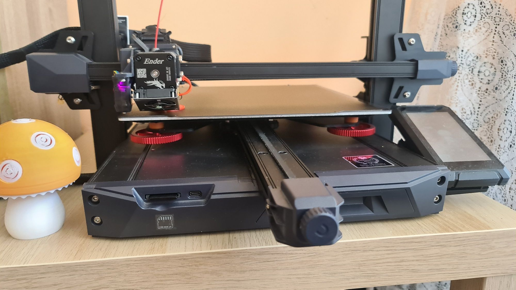 Продавам 3D принтер Creality Ender 3 S1 Plus – с Marlin firmware