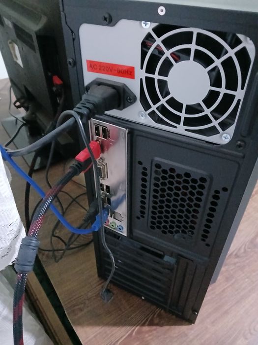 Keys kompyuter sotiladi