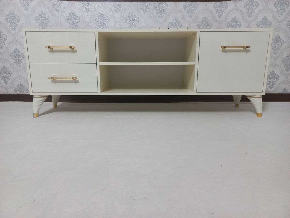 Zamonaviy TV stend (tumba) sotiladi! Продается TV-тумба