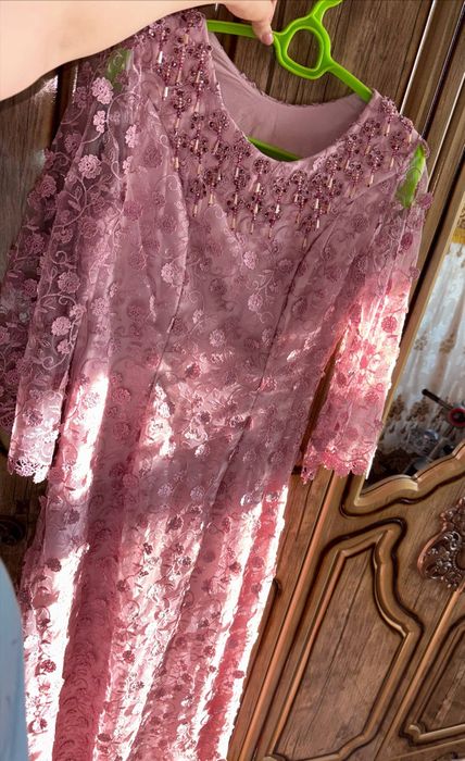 Ансамбль срочно сотилади арзон нархда Обувь бонусга берилади