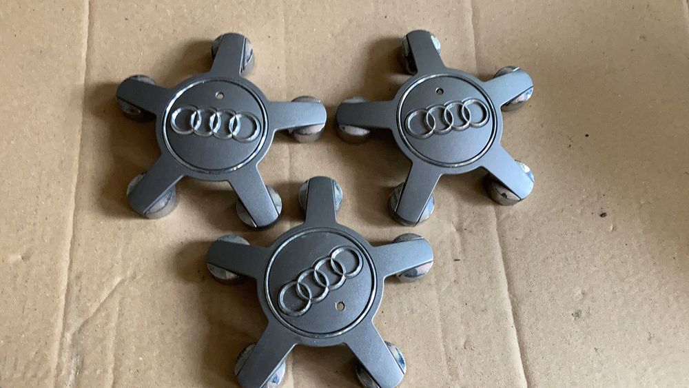 Capace Jante aliaj Audi A5 , A4 , A6 , A8 , Q5 , Q3 , audi TT