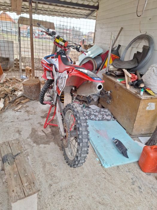 Honda  crf 250 r