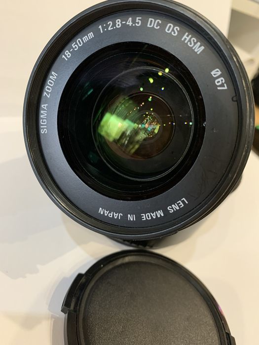 Обектив Sigma 18-50mm f/2.8-4.5 HSM