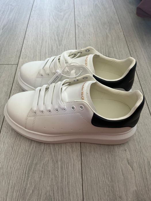 Alexander McQueen rep