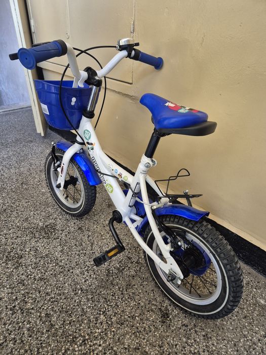 Детско колело с помощни колела