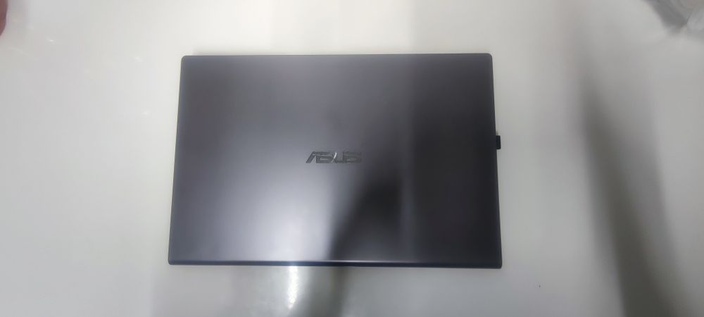 Asus x409f core i3, ssd + hdd, 12гб озу