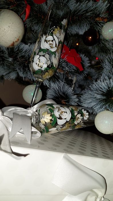 Рисувани чаши персонализирани