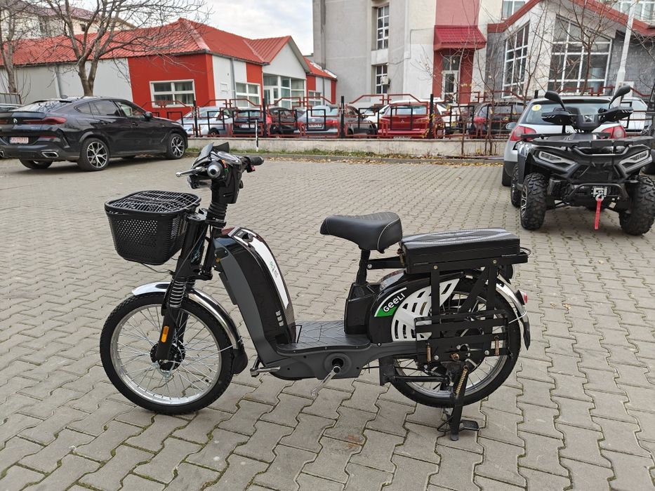 Vand Motocicleta Electrica UTIL KM5 model Nou 2025 500W cu 25km/h NOU