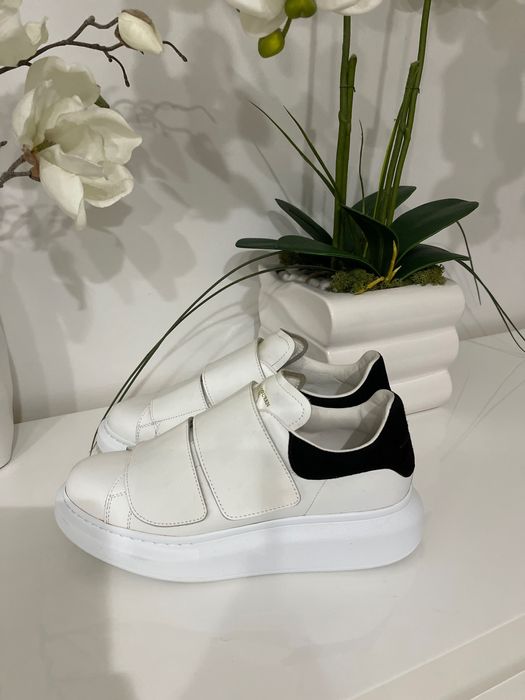 Adidași Alexander MQUEEN