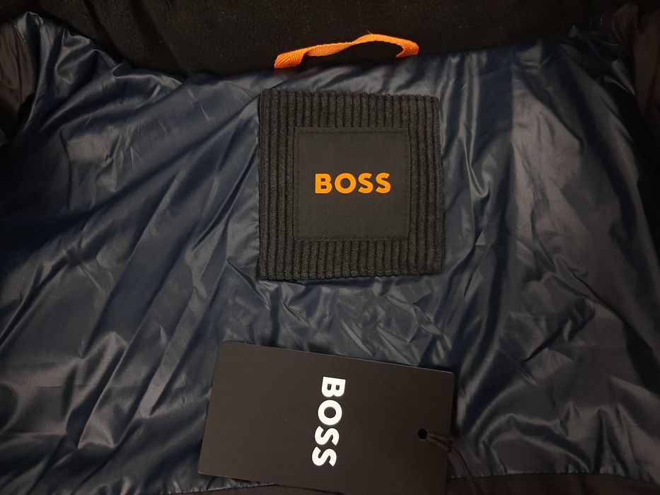 Hugo Boss Odope - Оригинално мъжко зимно яке размер 52 / L