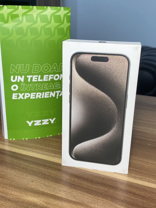 iPhone 15 Pro • 256 GB • Natural Titanium