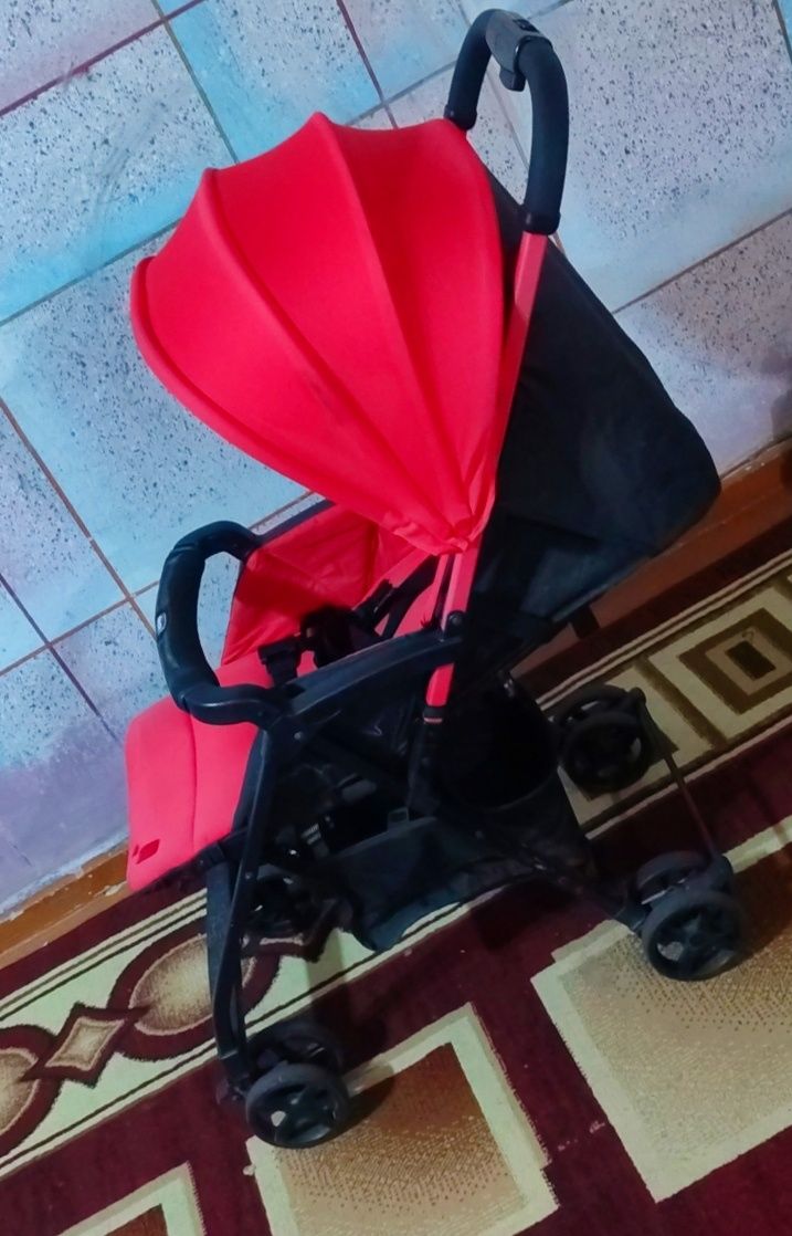 Лёгкая коляска Chicco