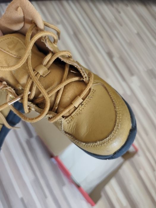 Nike боти 26 момче