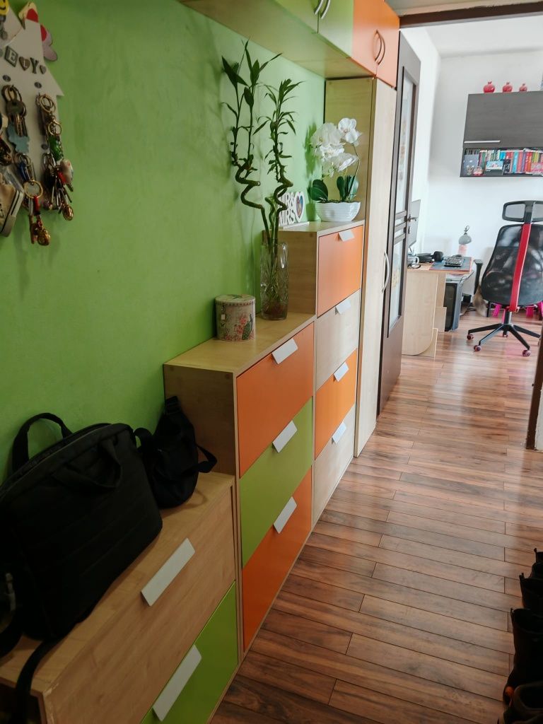 Vand apartament 2 camere. Proprietar.