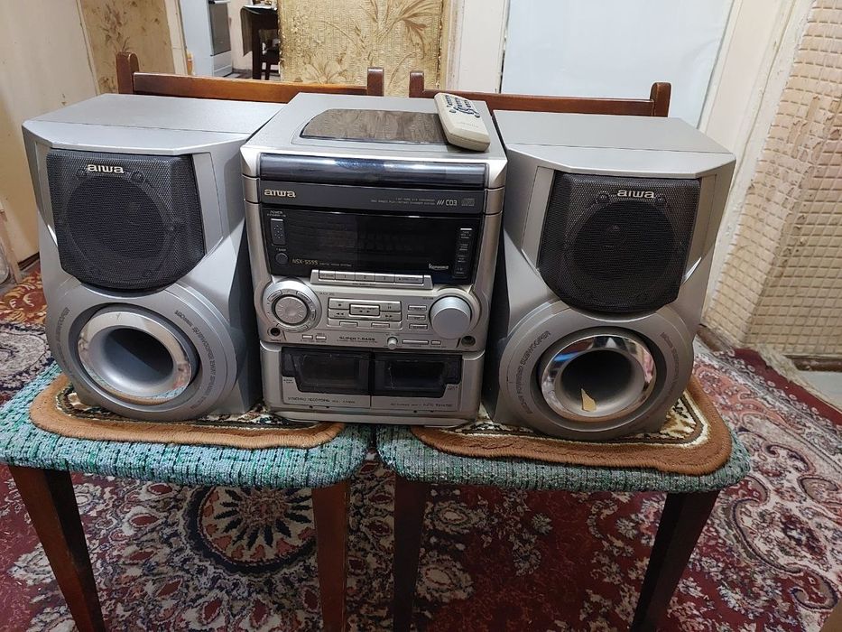 Музыкальный центр Aiwa модель NSX5555