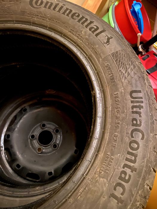 Anvelope Continental UltraContact 185/60 R14 82H rulate 1 sezon ca nou