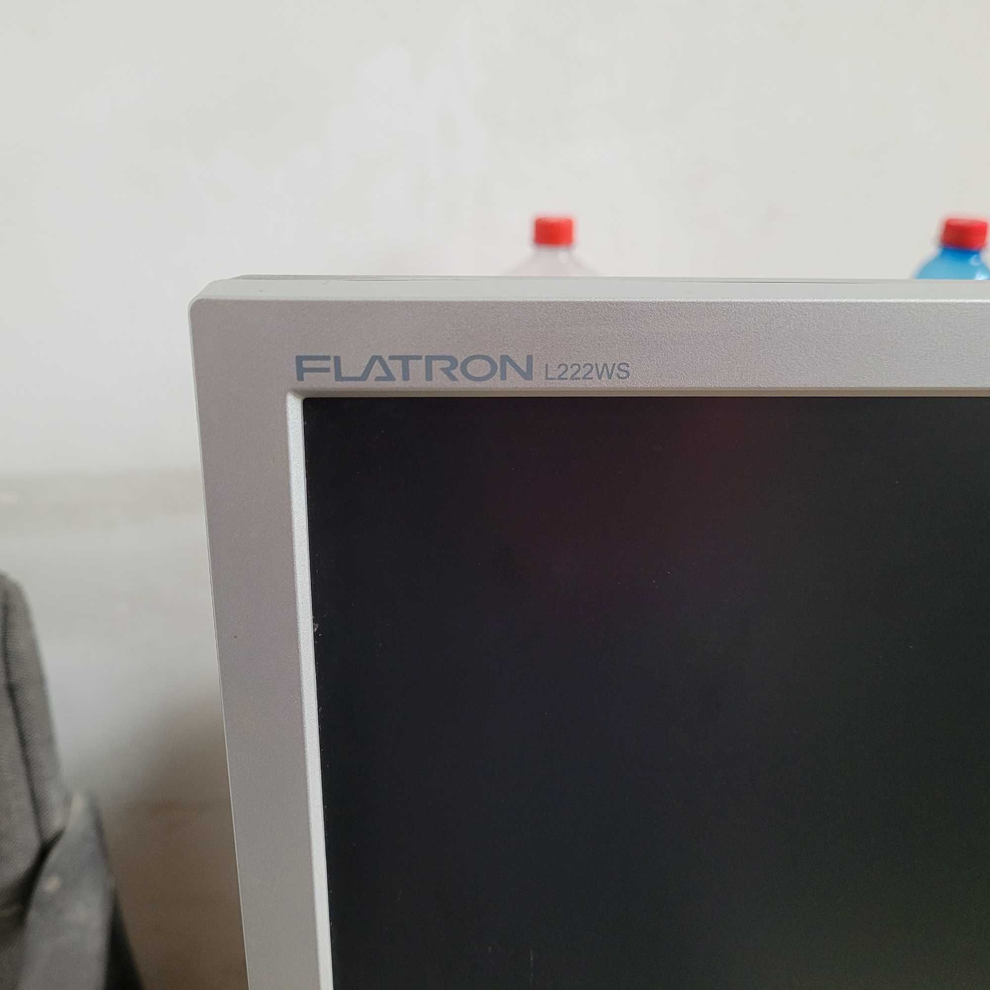 Monitor LG FLATRON L222ws. 150 ron.