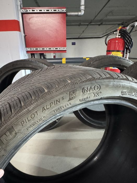 Anvelope iarna Michelin Pilot sport 5 265/35/21 295/30/21