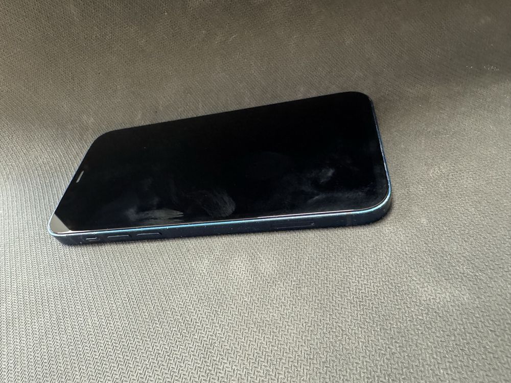 iPhone 12 128gb - с дефект