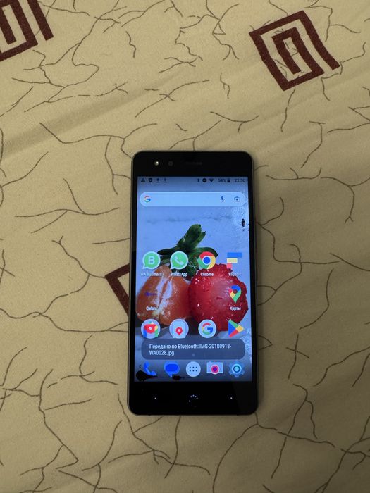 Продам телефон BQ AquarisX5 с коробкой и документами