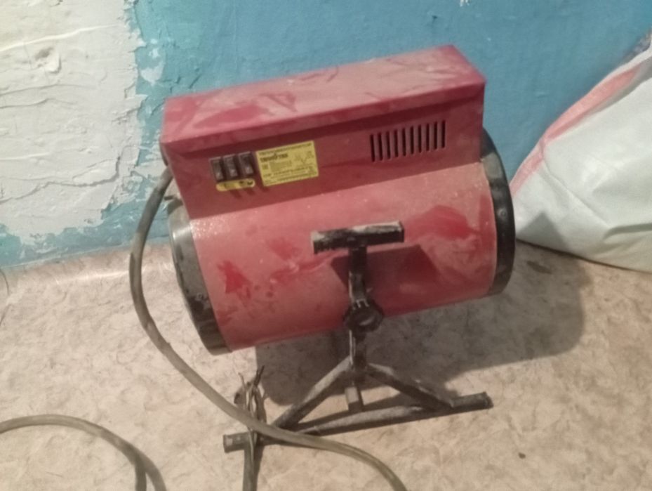 Срочно, продам тепловую пушку