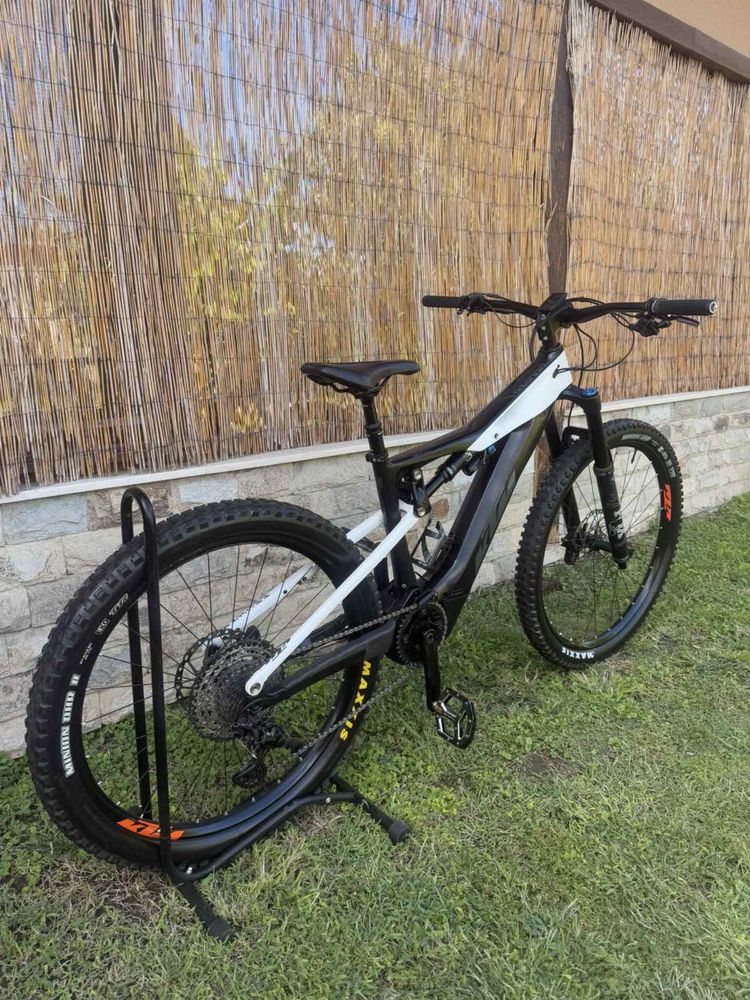 KTM MACINA Kapoho Master 2020 CARBON 160mm.