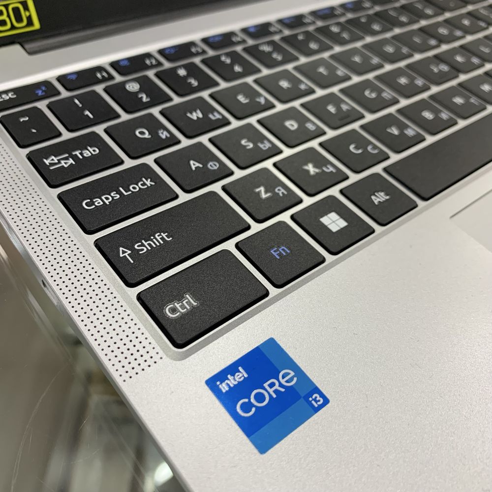 Ноутбук Acer aspire 3 core i3 8/512GB новый Yangi Bepul yetkazish b-n