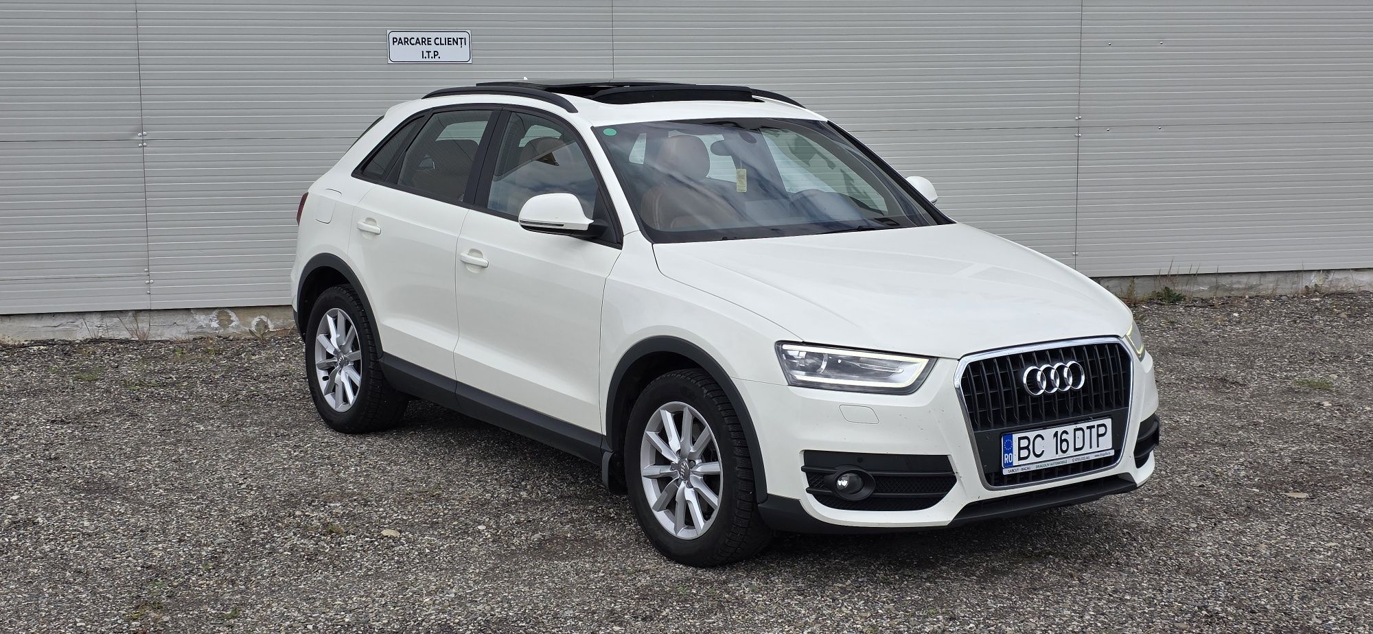 Audi Q3 quattro automata panoramica