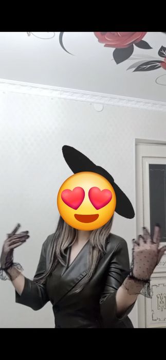 Женская  кожная плащ сатылады