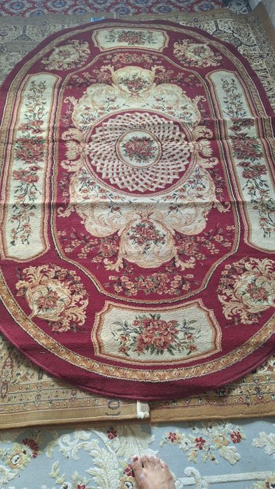 Ковер овальный с размером 1.5×2.5