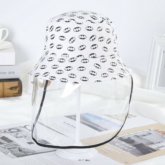 Palarie Batman! Nou ambalata! alb si negru! Noi! 2 buc