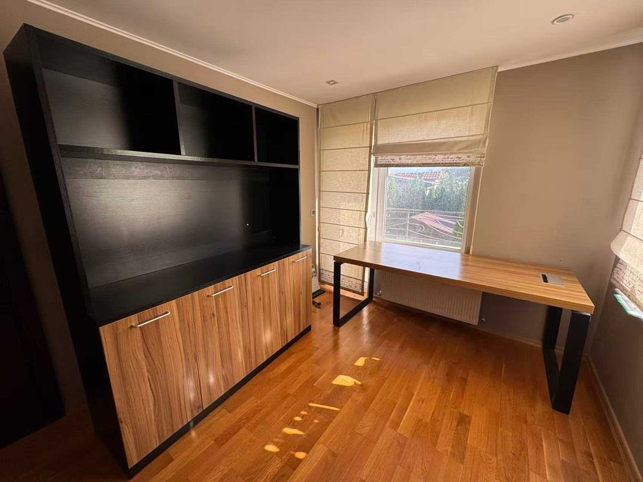 Офис обзавеждане ,шкаф,комод,скрин,секция,бюро от масив