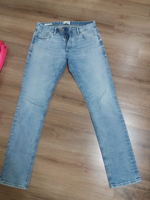 Фирменные джинсы  Jack & Jones