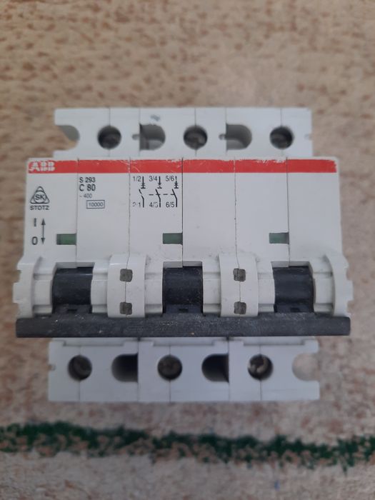 Продаётся автомат ABB S 293 C80