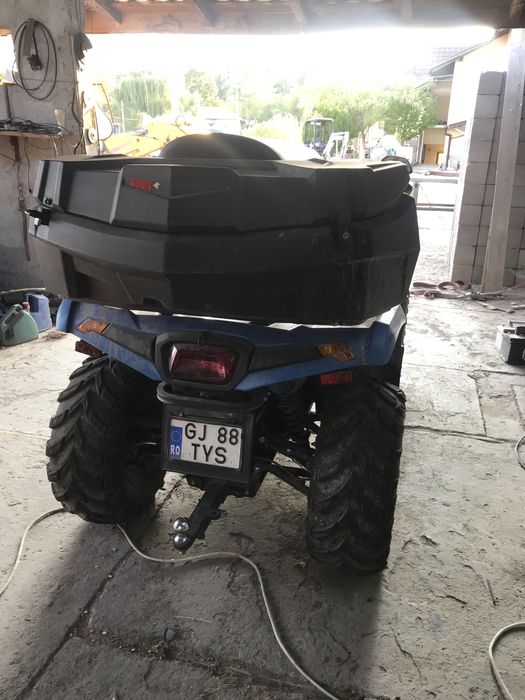 Se vinde ATV CF MOTO 450 L impecabil.