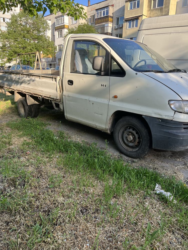 hyundai h1 с основен ремонт на двигателя