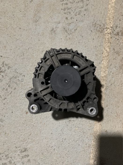 Alternator Original Audi A4 B8 2.0 TDI 2011