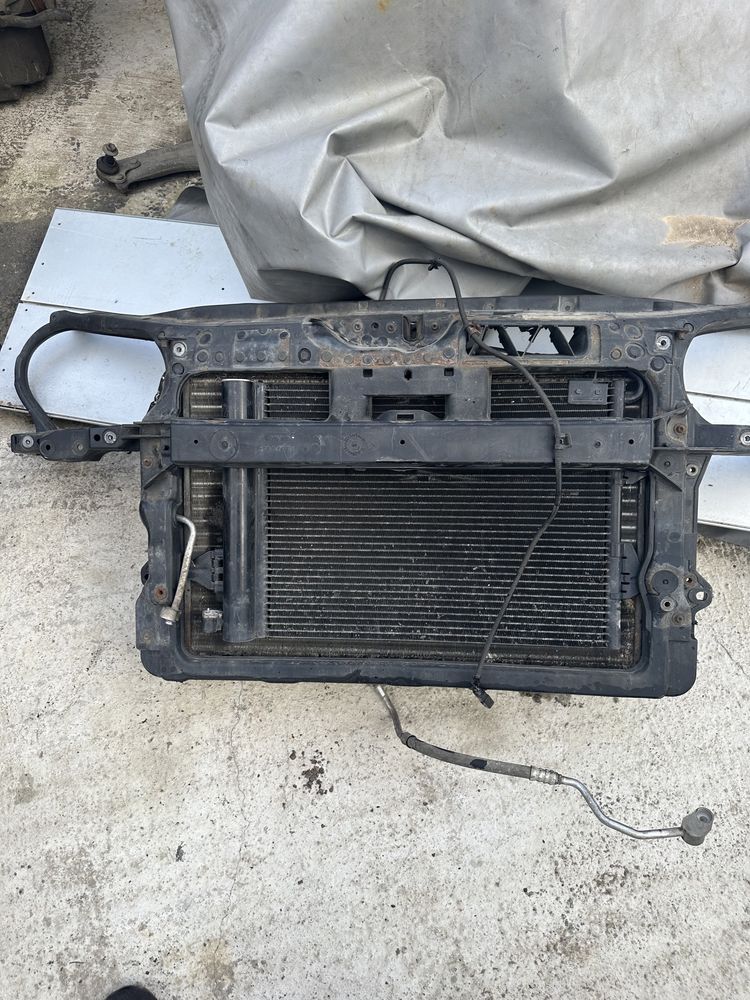 Radiator Apa ,Clima , Trager ,VW polo N9