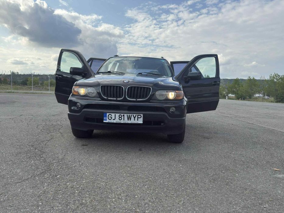 Vând BMW X5 ,e 53