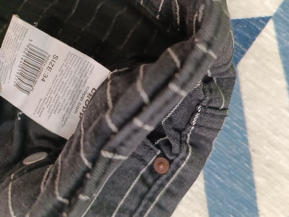 Къси панталонки Cropp, размер 34